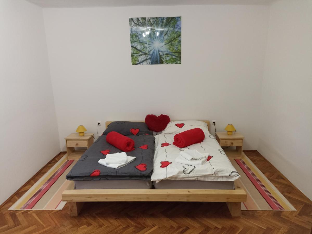 Brod na Kupi Holiday Home Colnar מראה חיצוני תמונה